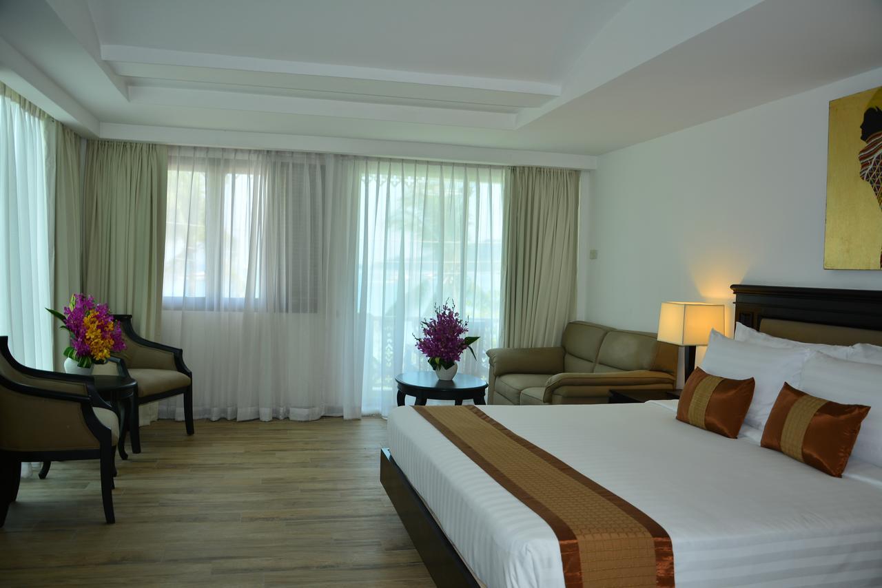 Pride Beach Resort - Adults Only Patong Exteriér fotografie