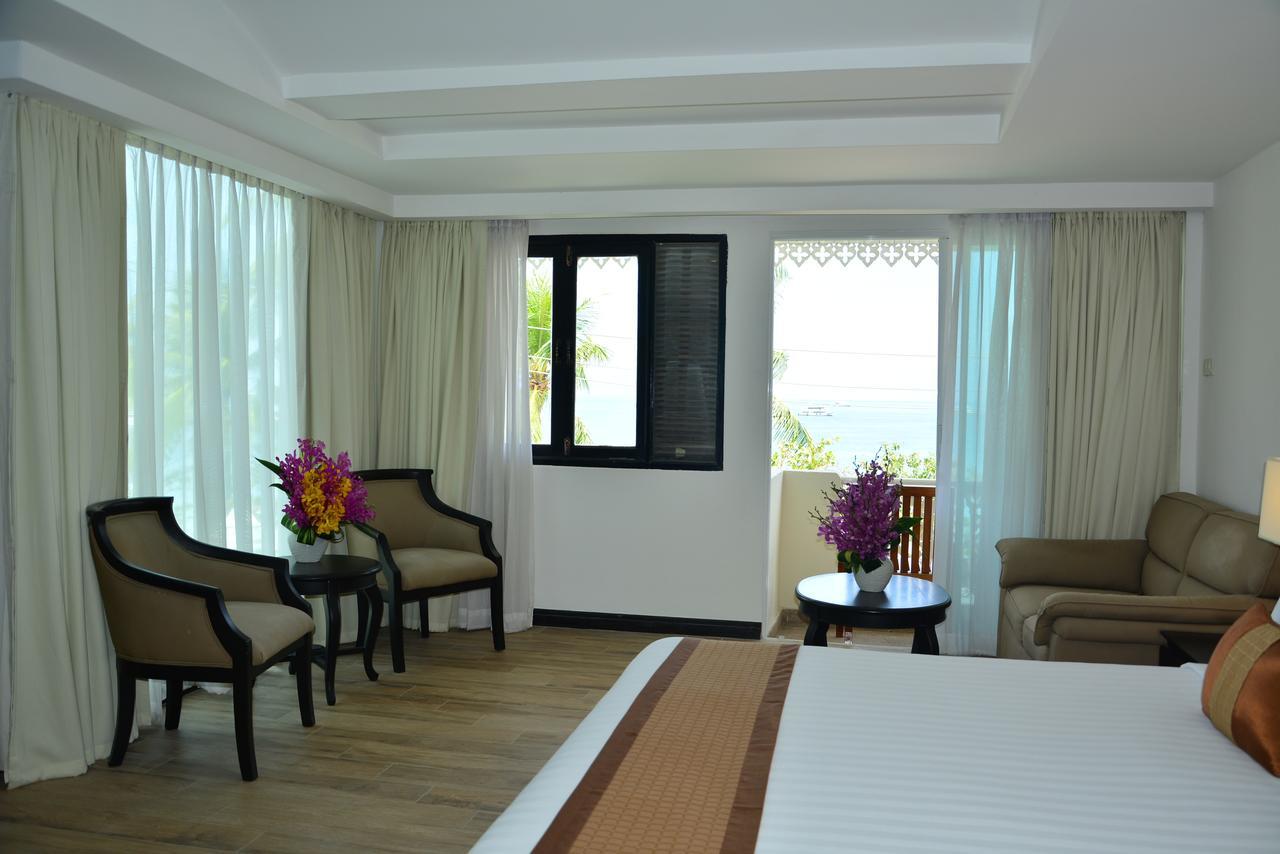 Pride Beach Resort - Adults Only Patong Exteriér fotografie